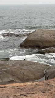 Santo Bambino Homestay - Neat AC Rooms Close to the Beach - 1