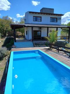 Hermosa casa en tanti - 3