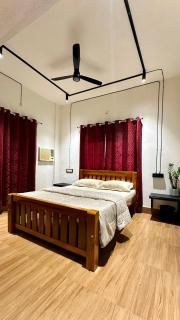 Santo Bambino Homestay - Neat AC Rooms Close to the Beach - 0