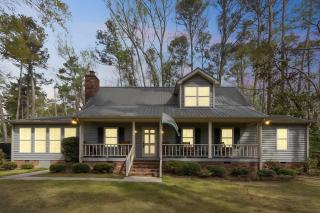 Exquisite 5-BR Estate on 7 Acres with Private Pond - 7