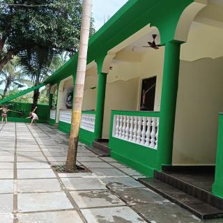 One love guest house morjim - 1
