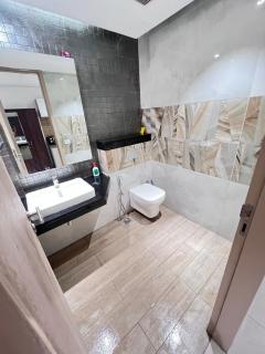 cozy and efficient - 8