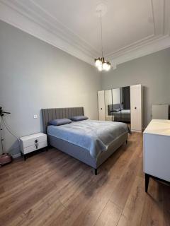 Luna Central Boutique - 2