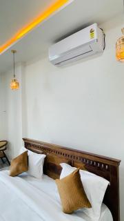 Jai Pushkara Luxe Stay -Luxury Heritage Hotel - 5