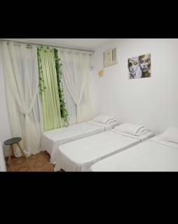 Quarto compartilhado bem localizado e tranquilo - 2