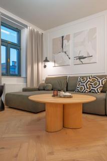 Apartment next to Wawel, Premium Stay in Central Krakow by Koletek 3 - 4