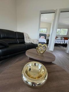 Red Hill Cabin#2 - 2-bedroom - 8