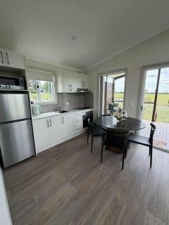 Red Hill Cabin#2 - 2-bedroom - 3