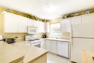 Lanai and Golf Cart The Villages Vacation Rental! - 1