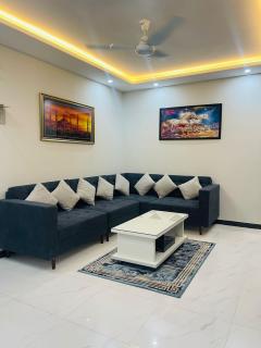 1 Bedroom Luxurious Apartment in Bahria town-Phase 8 - 9