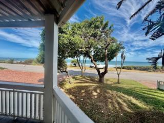 Skye Beachfront Apartment - 6