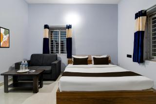 Hotel O Samrat Palace - 1