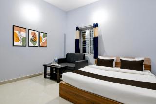 Hotel O Samrat Palace - 8