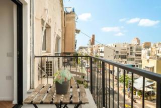 2BR Sunny Escape by the Beach - 9