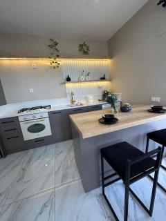 Stylish Loft Apartment with Private Terrace - 6