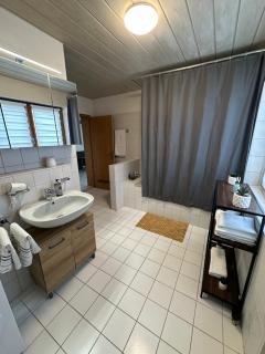 Ferienwohnung in Rheinfelden, Grenznähe und Blick auf die Schweiz - 1