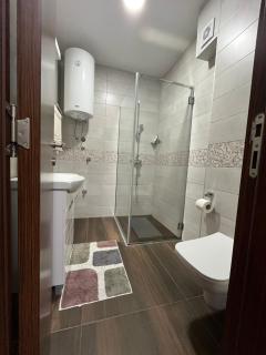 Valerija Divcibare - 0