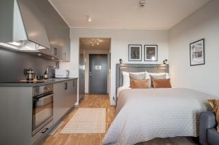 Injoy Premium Hotel Uppsala - 8