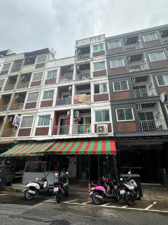 Lexis Residence & Bar - 0