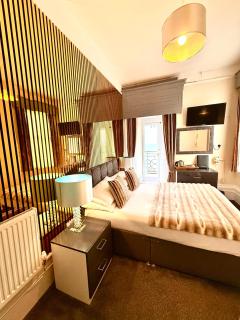 Villa Mentone Hotel - 4