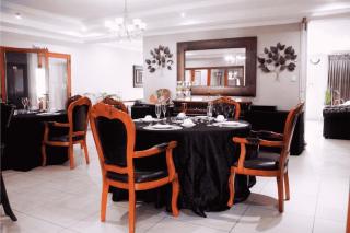 PeaconWood Boutique Villa - 6