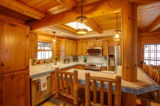 Rustic Gotham Bay Cabin on Lake Coeur dAlene - 5