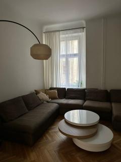 Elizabeth's Nest in Art Noveau area Free Parking - 4