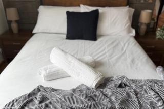 Luxe Leamington Spa Retreat - 8