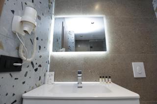 Comfort Rezidence In Hotel - 2