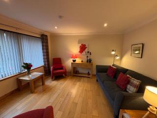 No 1 High Park Lodges - 7