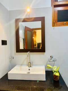 Rock Harmony Villa - 4