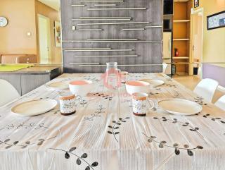 Strategic 3BR Thamrin Residence - 8