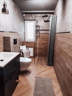 Domek w lesie,Nienawiszcz - 5