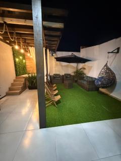 Lindo sobrado com Jacuzzi - 4