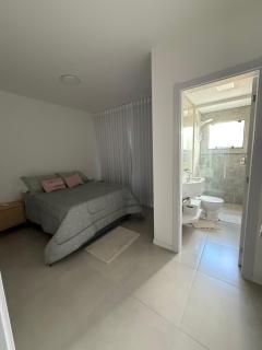 Lindo sobrado com Jacuzzi - 1