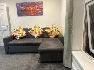 Crosby Marina Apartment - 7