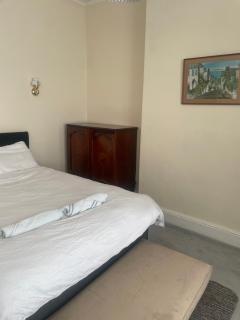 Resting and Staying - Birmingham - 5