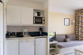 Les Sables-d'Olonne - Terrasse, Wifi Fibre & Piscine, à 200 m de la Mer - D012 - 5