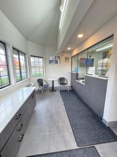 Motel 6-Enfield, CT - Hartford - 6