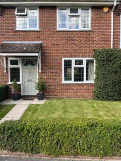 Beautiful modern 3 bed Seer Green Beaconsfield - 0