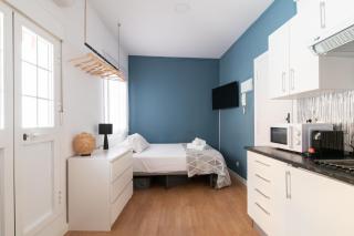 Ático Estudio con Terraza - Centro Sevilla - 0