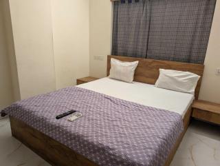 Collection O Biswa Bangla Convention Centre Kolkata Formerly Atithya Inn - 4