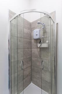 Stylish 4 En-Suites Stay Near Anfield - 6