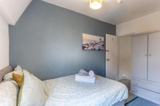 Stylish 4 En-Suites Stay Near Anfield - 4