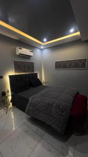 Paris Vibes in Bahria Town Eiffel View Suite - 0