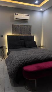 Paris Vibes in Bahria Town Eiffel View Suite - 9