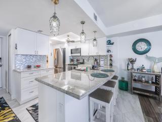 Madeira Towers 702 - 3