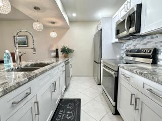 440 West Condos 501-S - 8