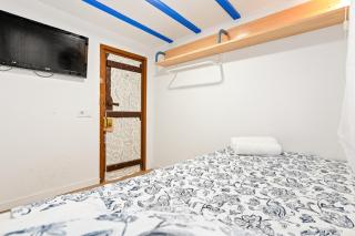 Atenea Room by the Beach - Claire Homes - 8