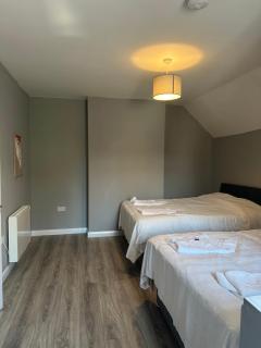 Stadium Apart - Free Parking & WiFi - 1